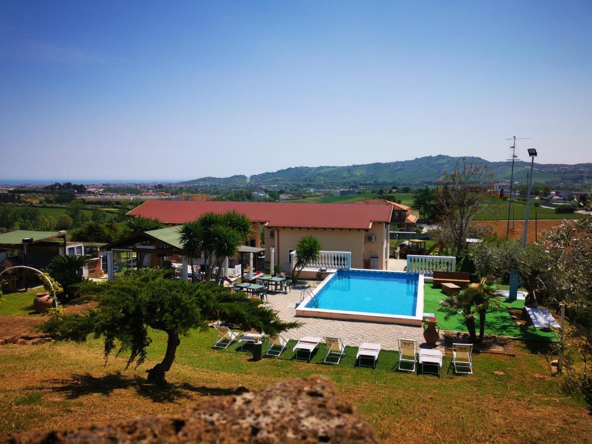 Residence Il Villaggio Del Re Corropoli Kültér fotó